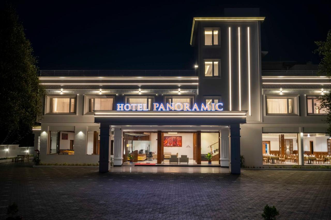 Hotel Panoramic Kochi Eksteriør billede
